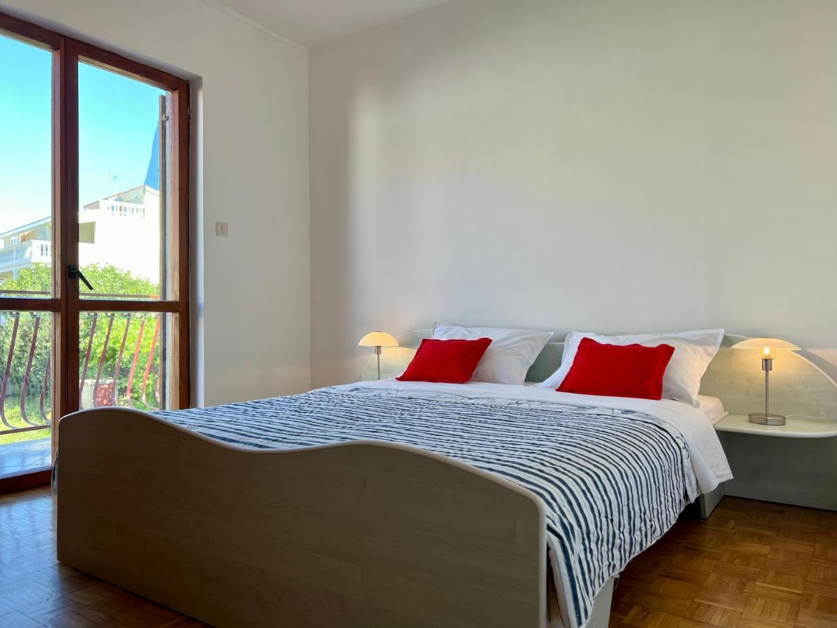 Vodice Center Apartments ภายนอก รูปภาพ