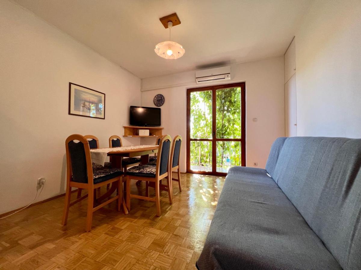 Vodice Center Apartments ภายนอก รูปภาพ